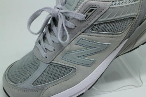 スニーカーのメンズ