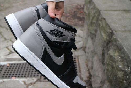 スニーカーのメンズ