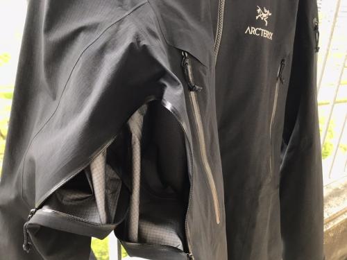 マウンテンパーカーのゴアテックス