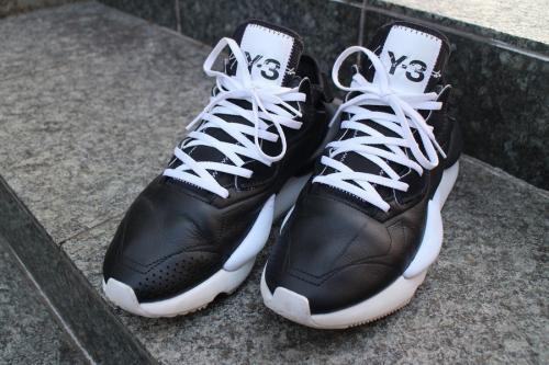 ワイスリーのレザーローカットスニーカー