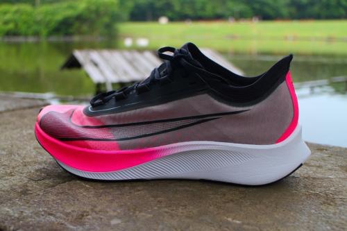 スニーカーのメンズ