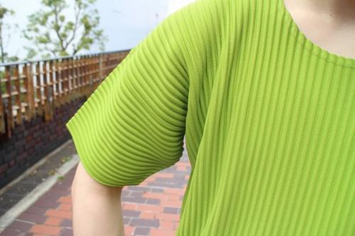 pleats T-shirt short sleeves pullover shirtのメンズ