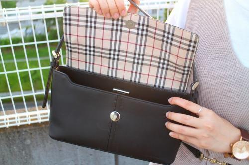 バーバリーのバッグ