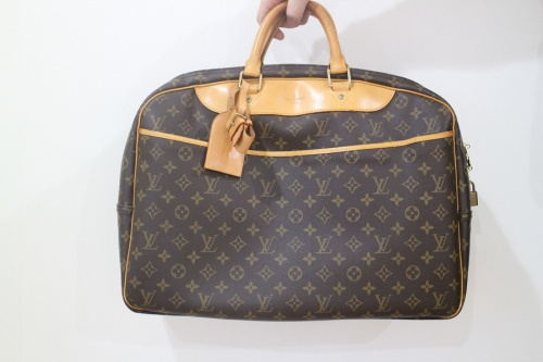 インポートブランドのLOUISVUITTON