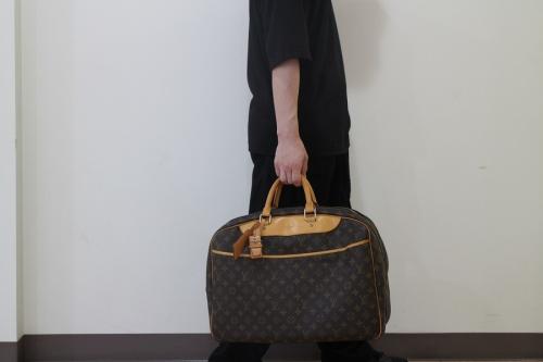 ルイヴィトンのトラベルバッグ