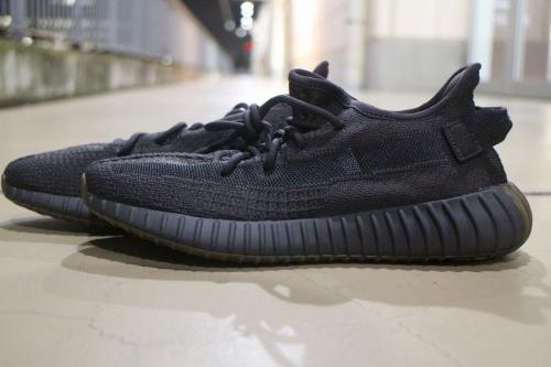 YEEZYのイージー