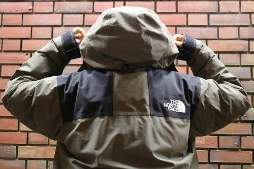 ダウンジャケットのメンズ