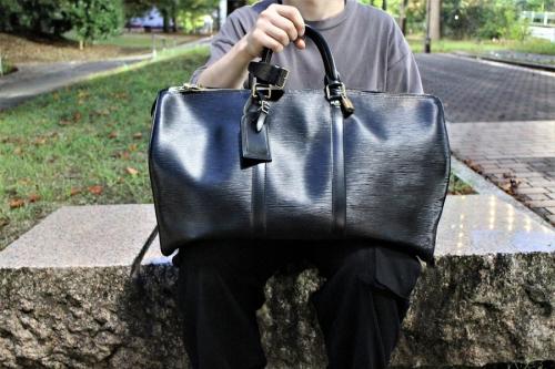 ルイヴィトンのキーポル