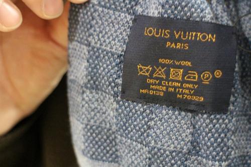 マフラーのメンズ