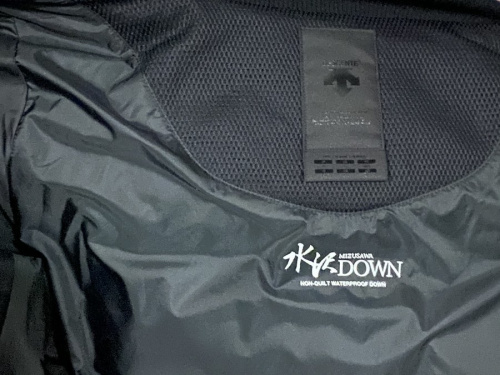 アウトドアブランドのDESCENTE ALLTERRAIN × 水沢ダウン