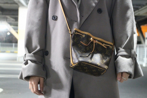 ラグジュアリーブランドのLOUIS VUITTON 　