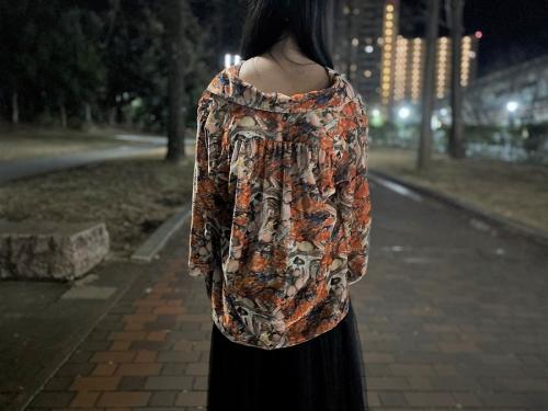 ニードルスのシャツ