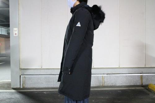 ダウンコートのELLNORA