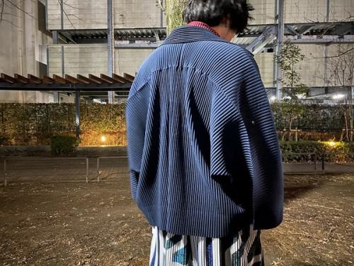 イッセイミヤケのジャケット