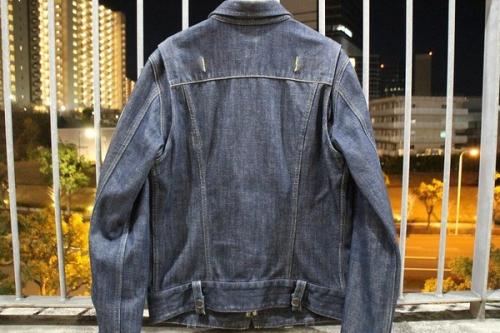 リーのウィンドストッパーデニムジャケット