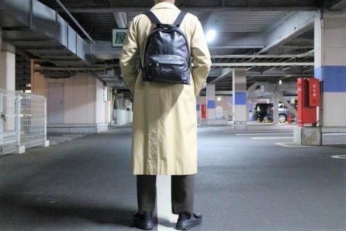 バレンシアガの409010