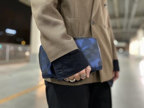 ルイ ヴィトン　のジッピーウォレット