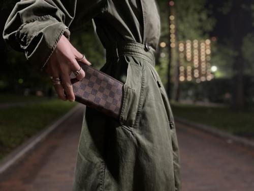 LOUIS VUITTON 　のルイ ヴィトン　