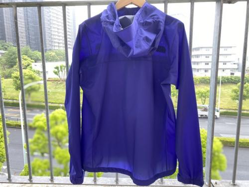 ザノースフェイスのナイロンジャケット