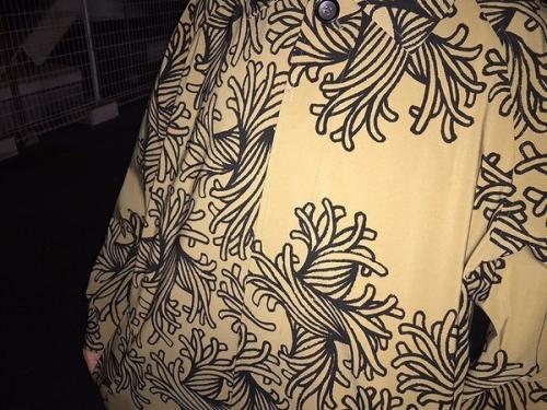 ステンカラーコート