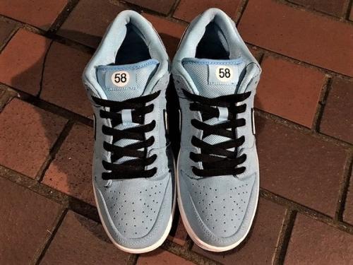 ナイキエスビーのDUNK SB