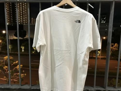 ザノースフェイスのプリントTシャツ
