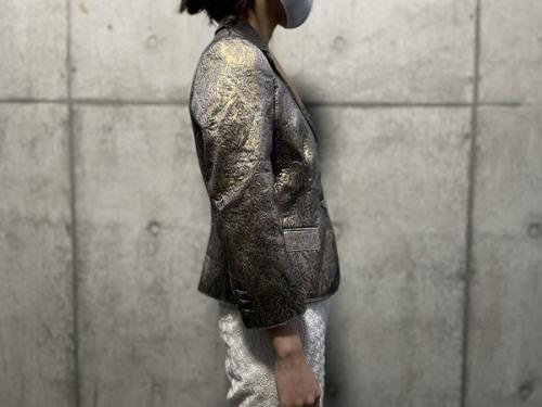 プラダのジャガード