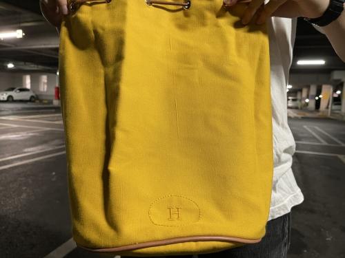 ショルダーバッグ