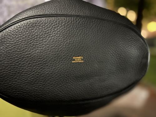 ショルダーバッグ