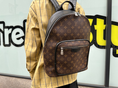 「ラグジュアリーブランドのLOUIS VUITTON 」