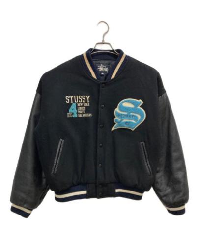「ストリートブランドのstussy 」