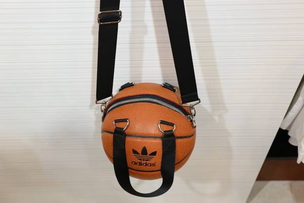 jeremy scott adidas basketball bag