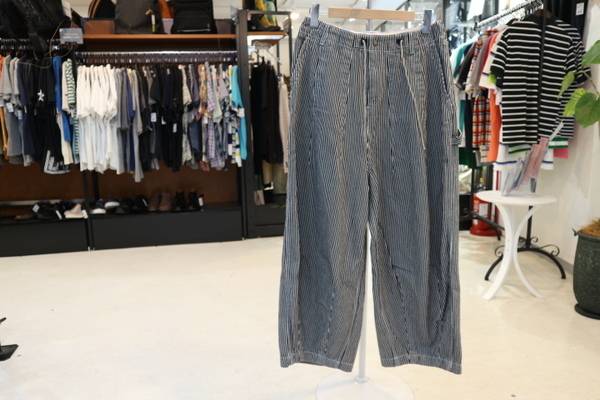 ドコデル？NeedlesよりヒザデルパンツヒッコリーストライプVer入荷致し