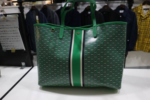 セレブも愛用！？TORY BURCH⁄トリーバーチからトートバック入荷しました！ [2018.07.24発行]