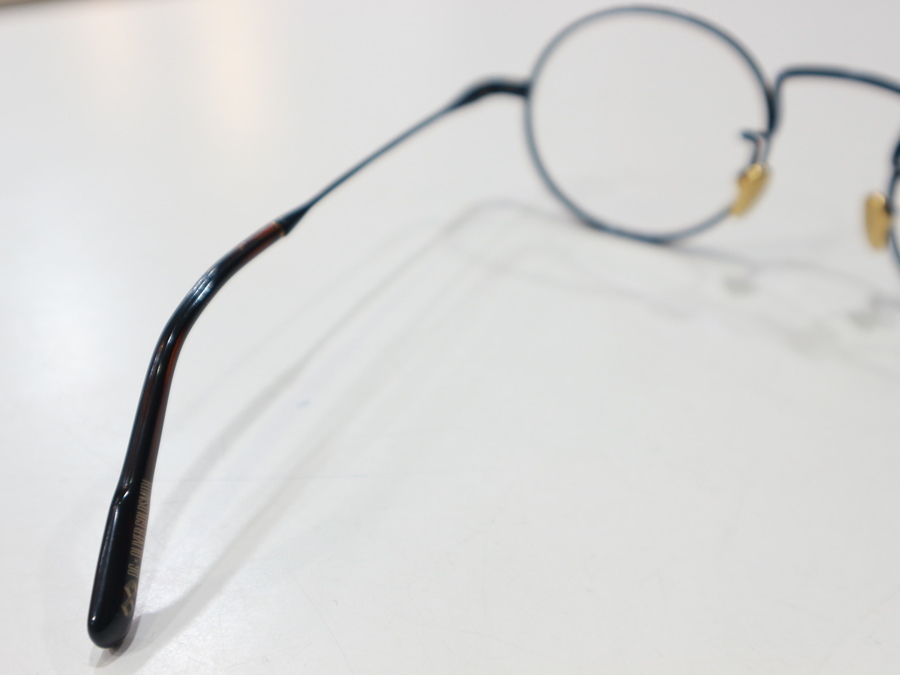 超高額買取 憧れの Oliver Peoples オリバーピープルズ のメガネでコーディネートに革命を 19 04 発行