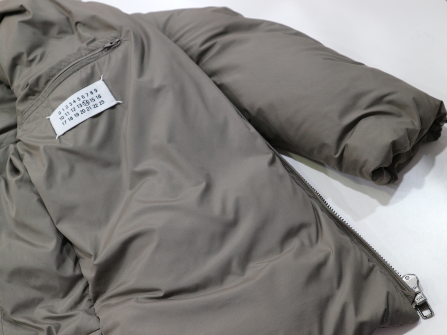 アイコニックなあの名作！Martin Margiela14より八の字ダウン
