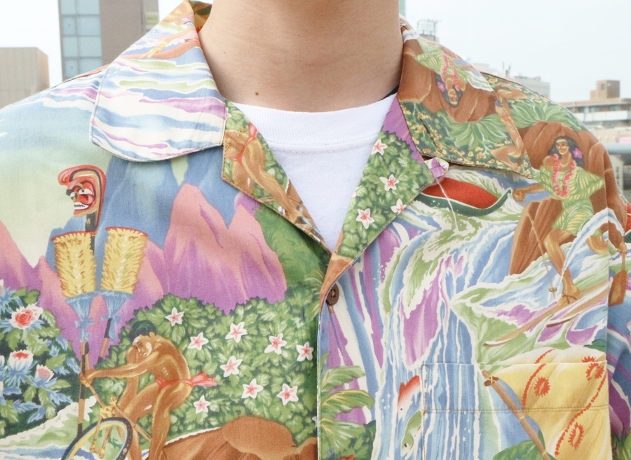 ハワイ限定パタゴニア【PTALOHA/パタロハ】より90'Sサベージ柄アロハ