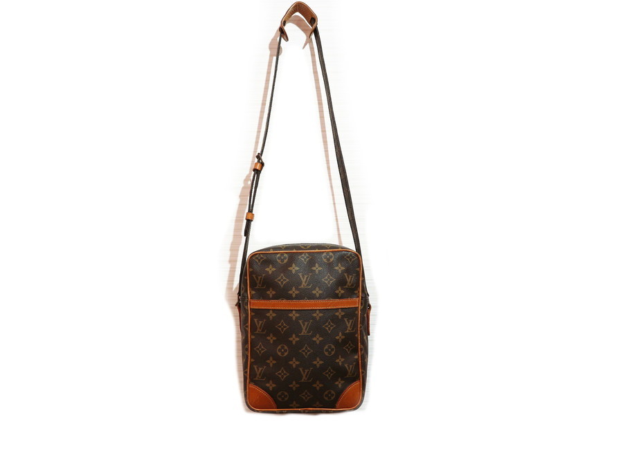 LOUIS VUITTON ルイヴィトン ダヌーブGM ショルダーバッグ 大容量