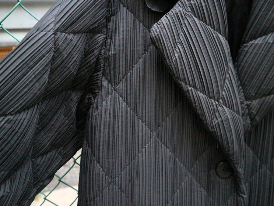 希少86ssイッセイミヤケ 羽織りコート ジャケット 白黒 ビンテージ80s