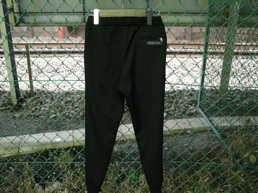 PRADA ナイロンパンツ トラックパンツ | www.unimac.az