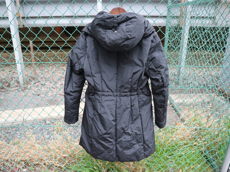 MONCLER　モンクレール　ダウンコート　SAISSAC