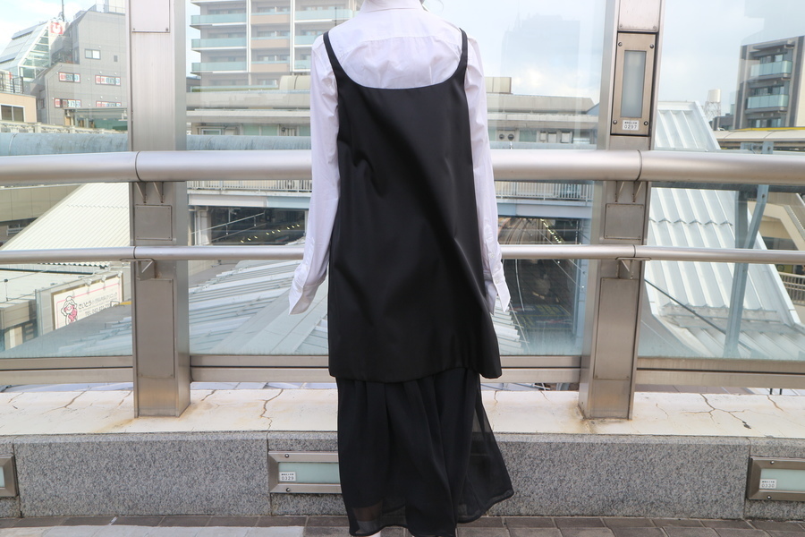 PRADA/プラダ】よりトライアングルロゴミニドレスをお買取致しました