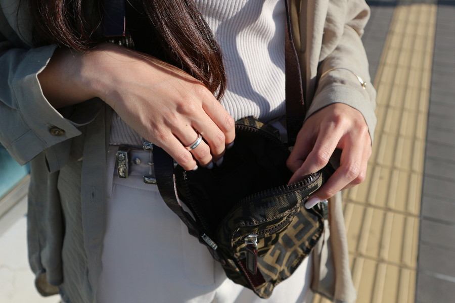 FENDI/フェンディ】よりズッカ柄ミニショルダーバッグをお買取り致し