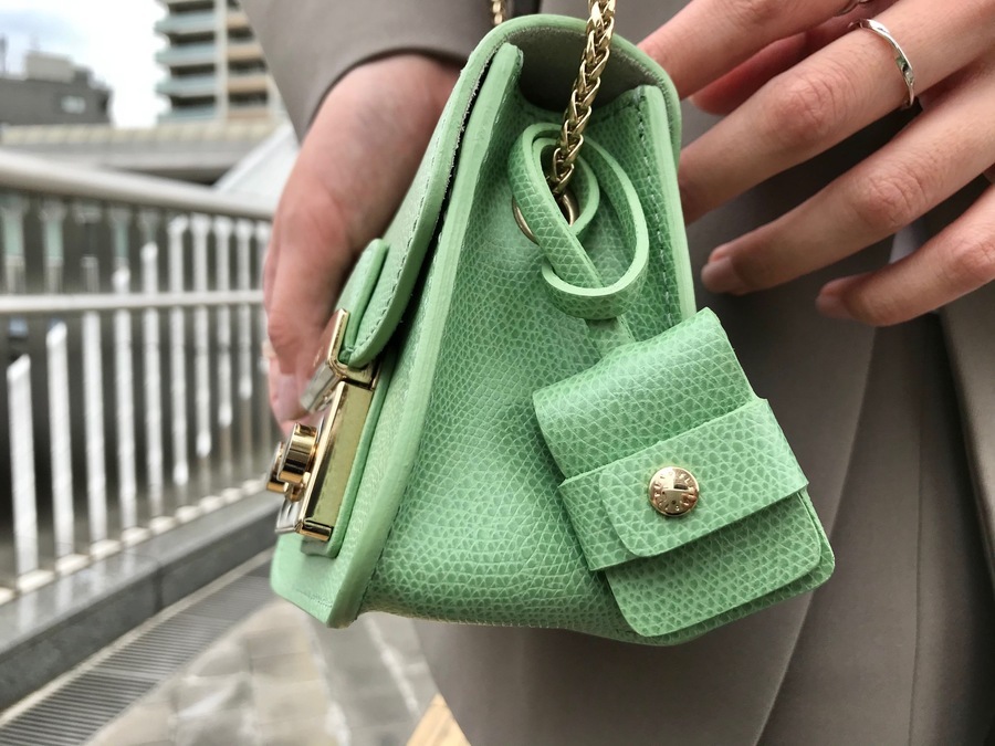美品 フルラ メトロポリス グリーン 美品】FURLA メトロポリス ショルダーバッグミニ - メルカリ