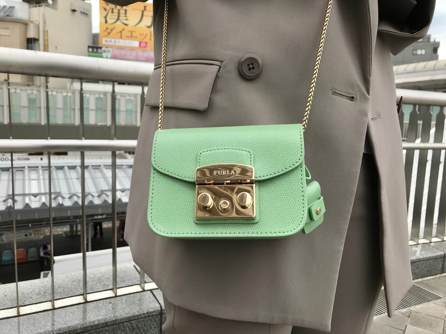 【新品未使用】FURLA メトロポリス ショルダーバッグ　フルラ