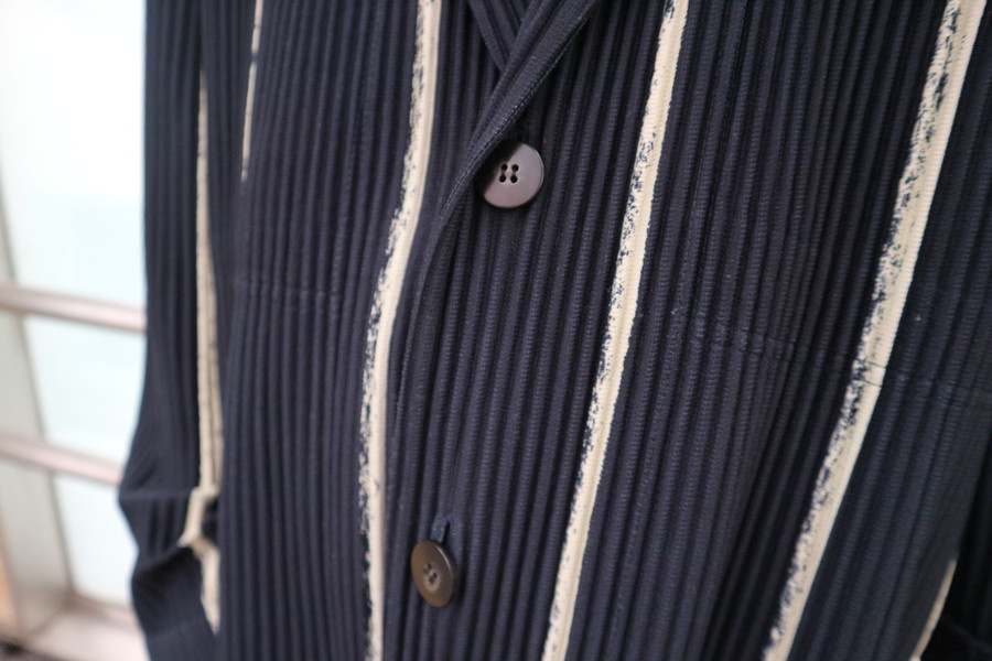 人気ドメスティックブランド【HOMME PLISSE ISSEY MIYAKE/オム