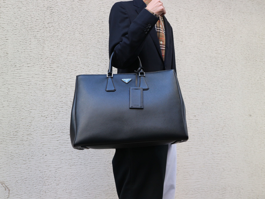 ラージ サフィアーノレザー ポーチ メンズ ブラック PRADA 海外 プラダ／PRADA サフィアーノレザー ポーチ