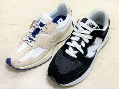 「スニーカーのNEW BALANCE 」