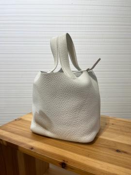 「ラグジュアリーブランドのHERMES 」