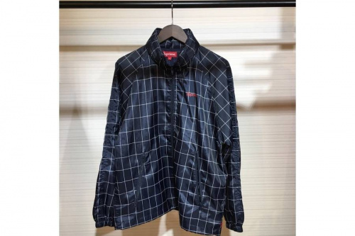 シーイーのSUPREME